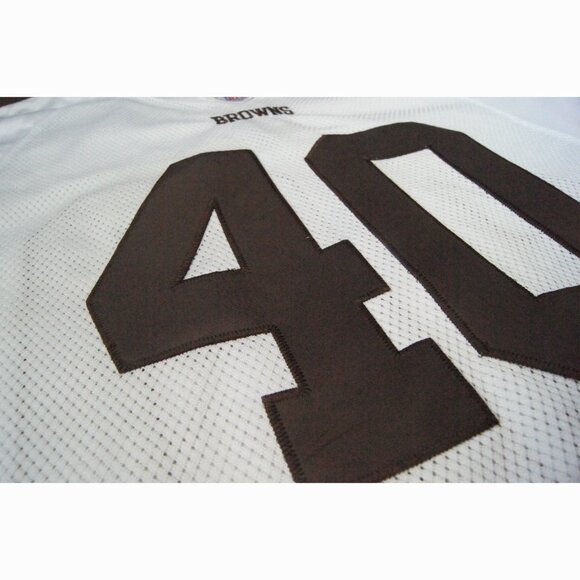 Peyton Hillis Browns Jersey - Picture 4 of 15